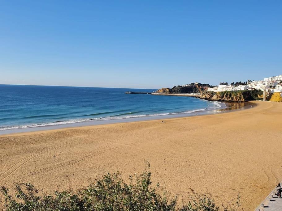 L&J Ocean View Apartment Albufeira Exterior foto